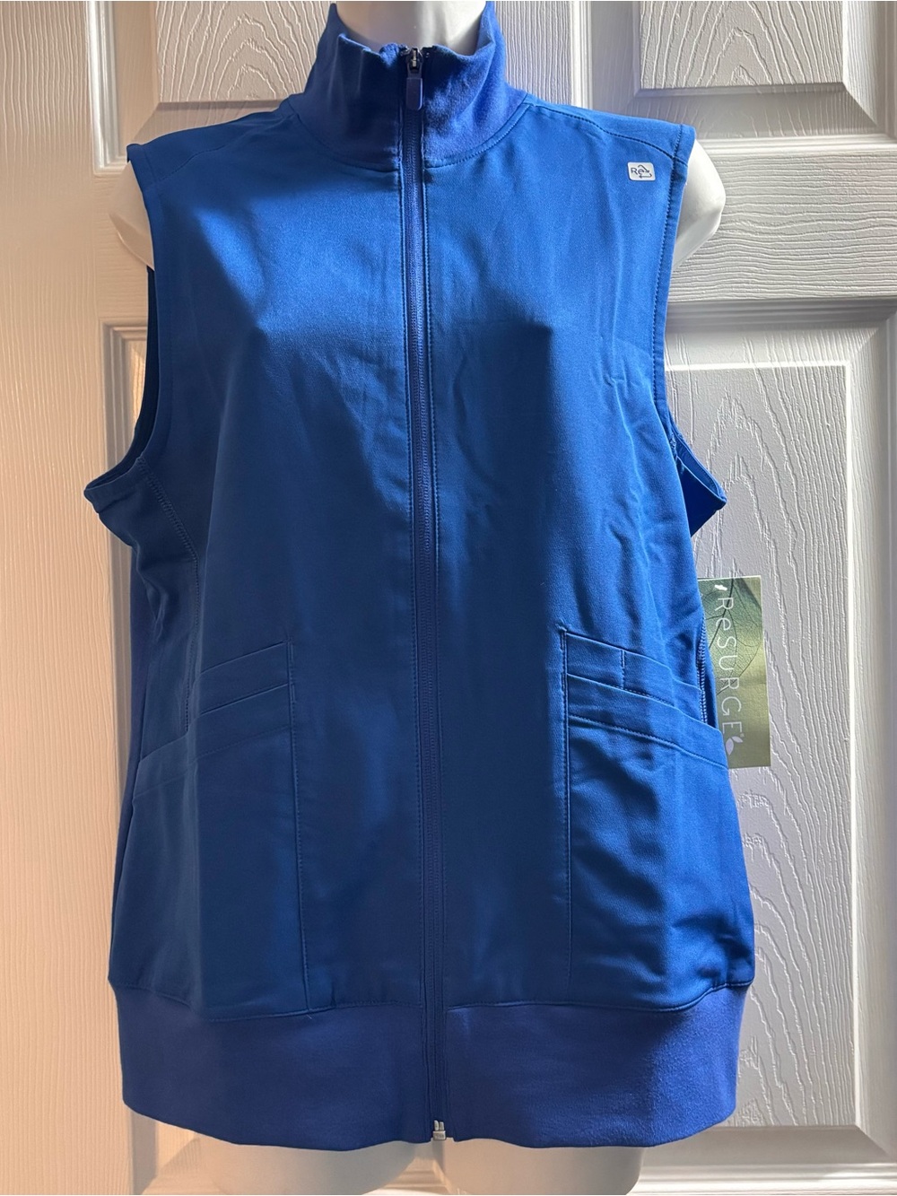 ReSurge Full Zip Sleeveless Scrub Vest Womens Size S Blue Uniform Top NWT